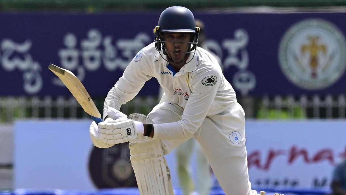Karnataka takes a massive lead thanks to Aneeshwar’s patient century