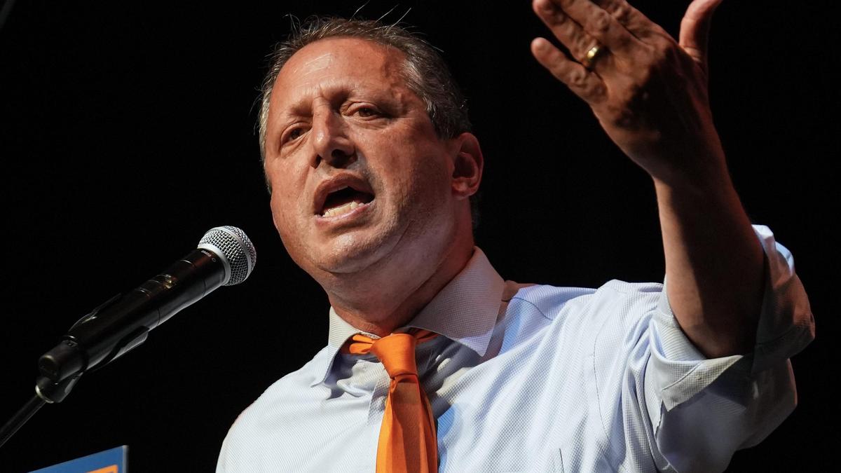 Israeli forces detain and then release U.S. Congressional candidate at West Bank harvest