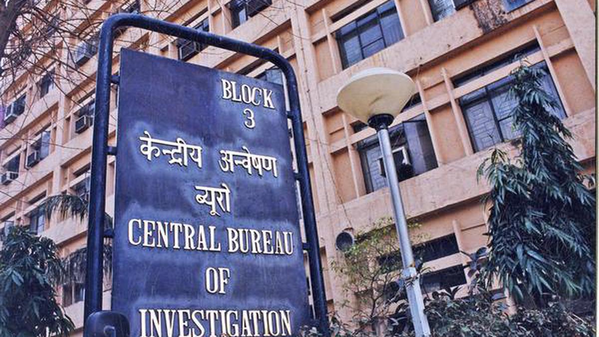 CBI files charge sheet against RCom, others in ₹3,750 crore LIC fraud case