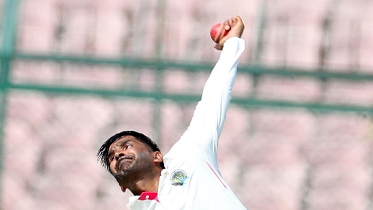 Kukna inflicts damage, hands Rajasthan the lead