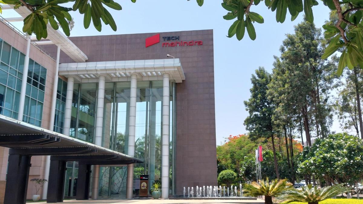Tech Mahindra Q2 profit jumps 33%