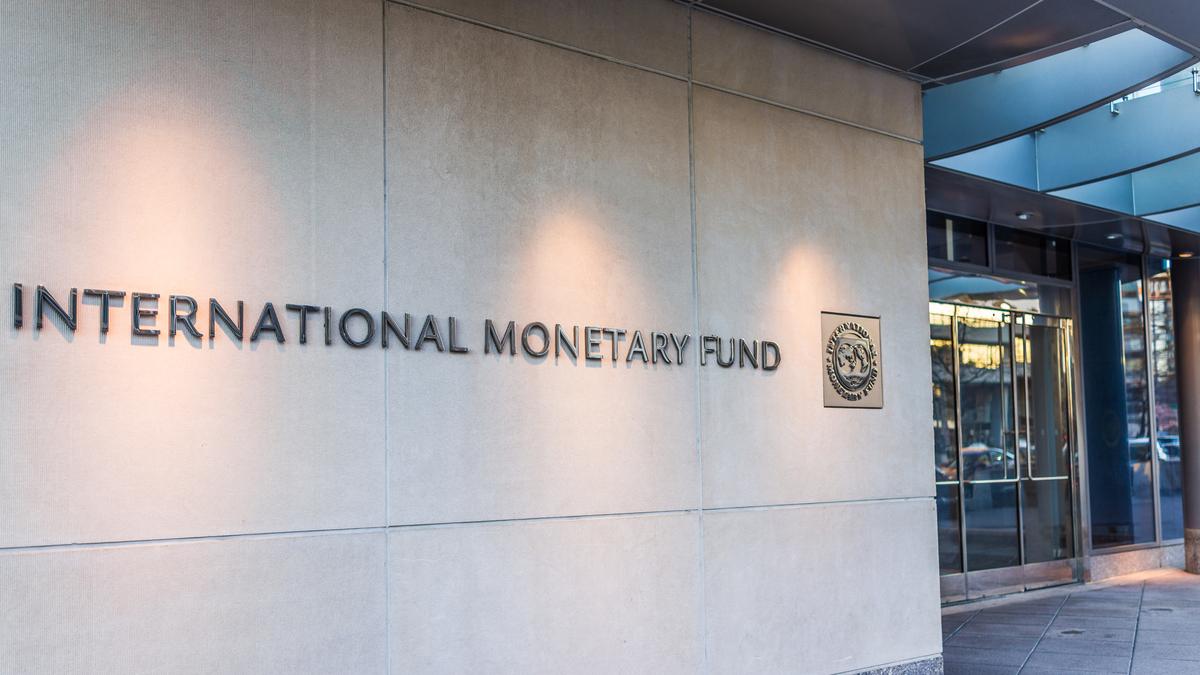 IMF reaches staff deal with Pakistan, potentially unlocking .2 billion