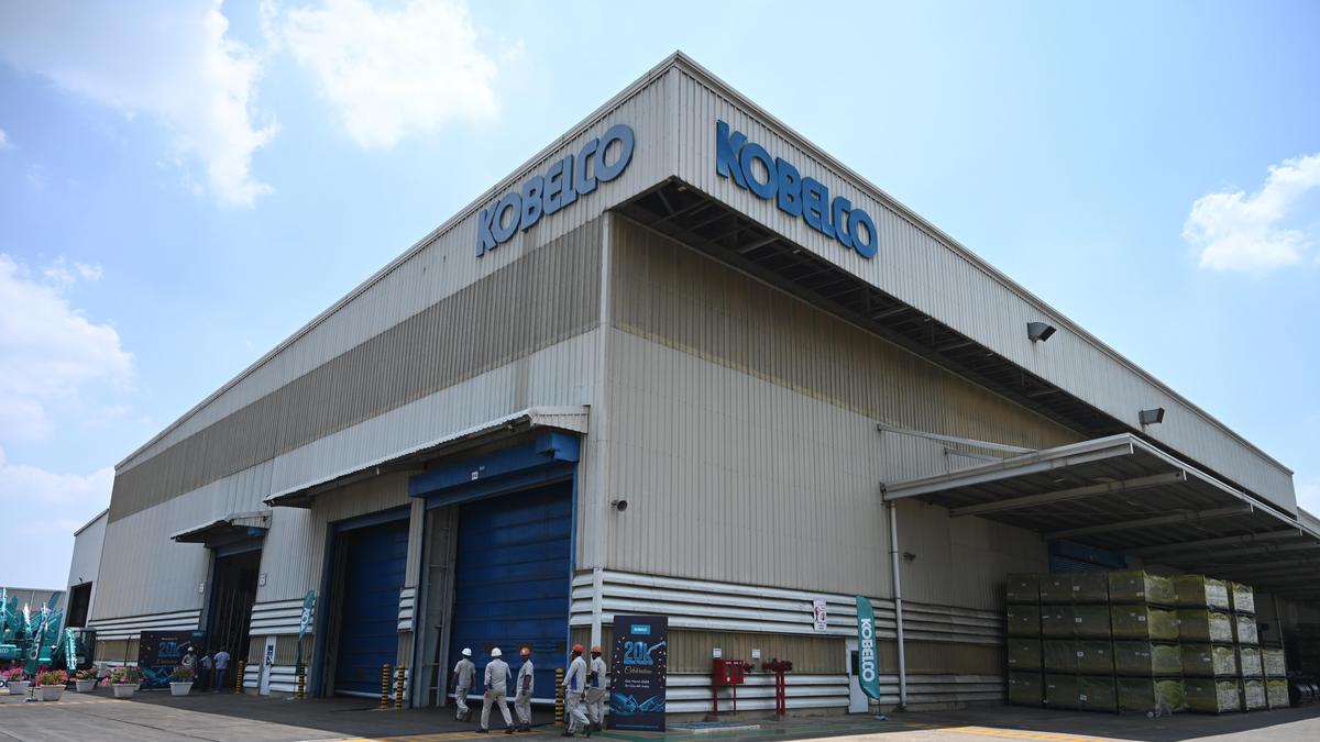 Kobelco targets 8–10% topline growth as it launches three excavators